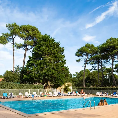 منتزه العطل Sowell Family Pignada 3*