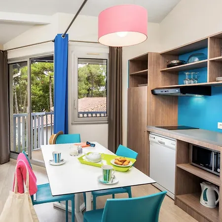 Sowell Family Pignada منتزه العطل سوستون