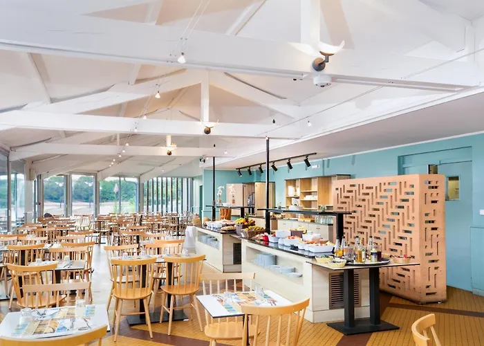 Sowell Family Pignada 假日公园 3*