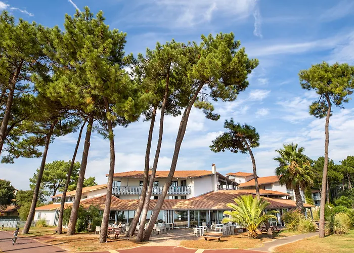 Sowell Family Pignada 3* Soustons