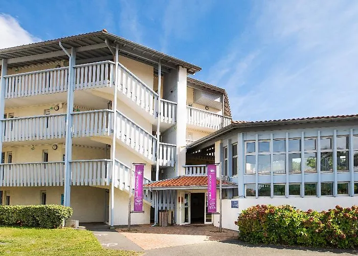 Sowell Family Pignada