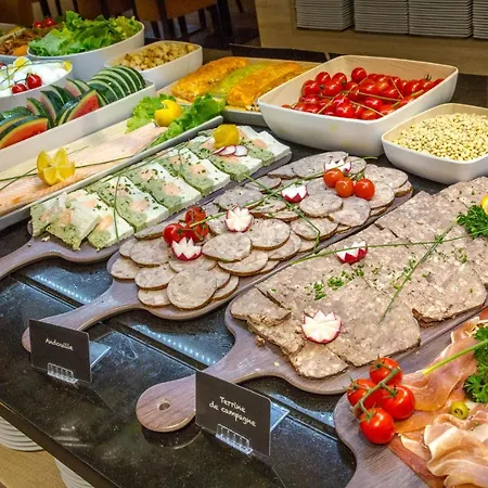 Sowell Family Pignada