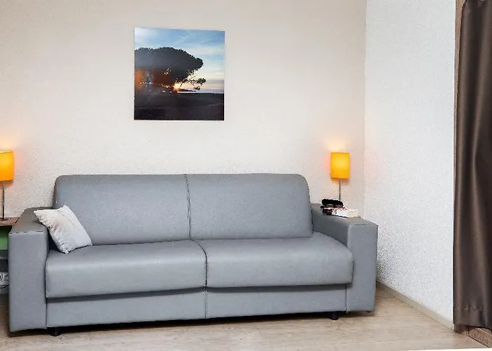 Sowell Family Pignada 3* Сустон