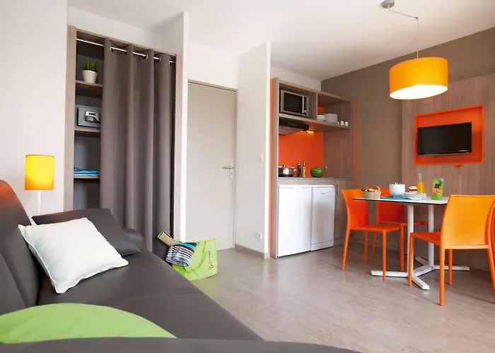 Sowell Family Pignada