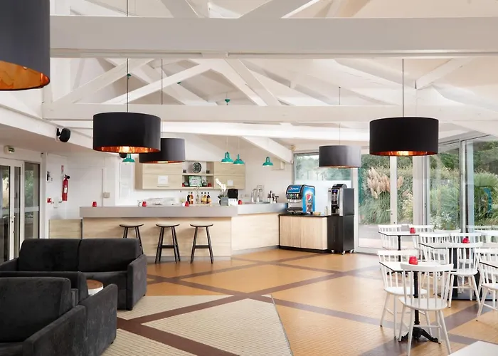 Sowell Family Pignada