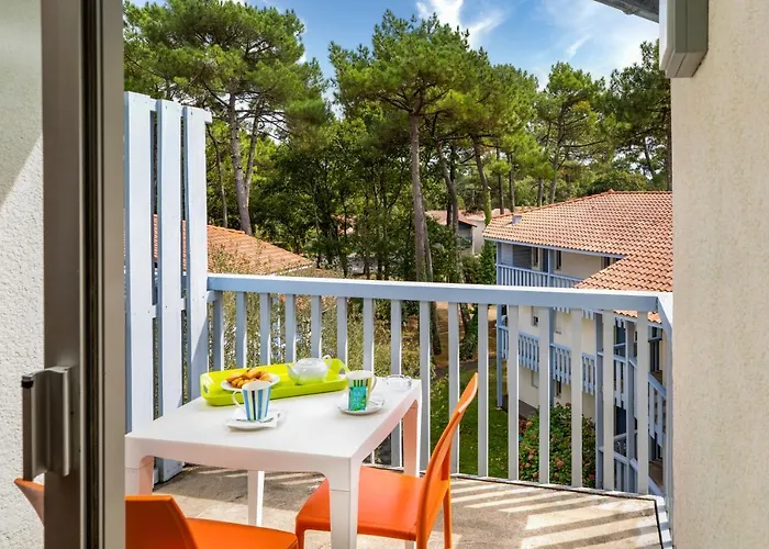 Sowell Family Pignada 3* Soustons